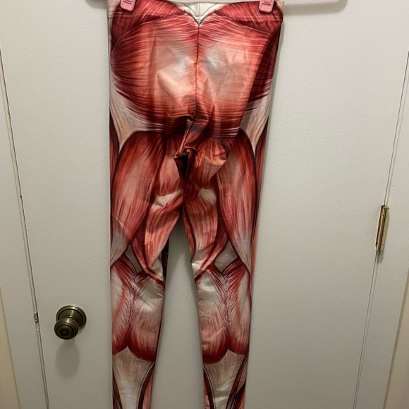 Blackmilk muscle leggings - Picture 3 of 3